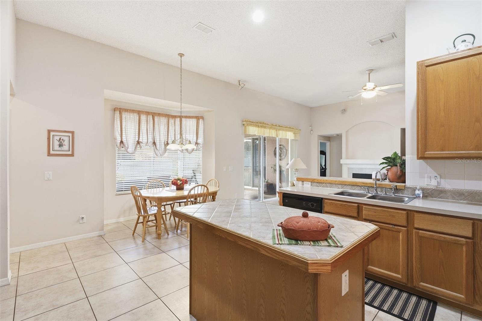 402 TURNSTONE WAY, ORLANDO, FL, 32828