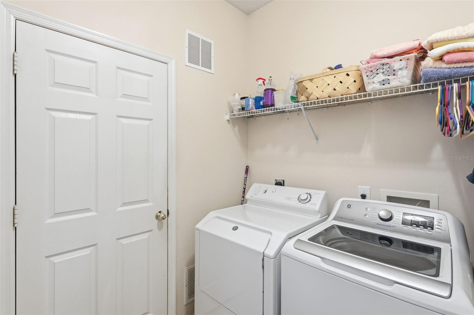 402 TURNSTONE WAY, ORLANDO, FL, 32828