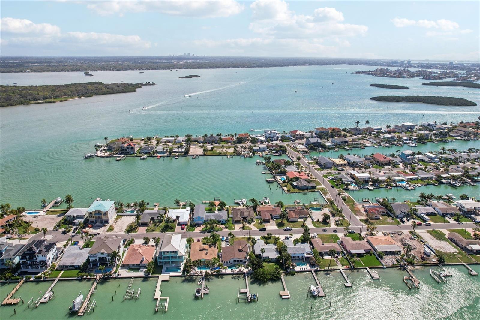 565 CRYSTAL DR, MADEIRA BEACH, FL, 33708