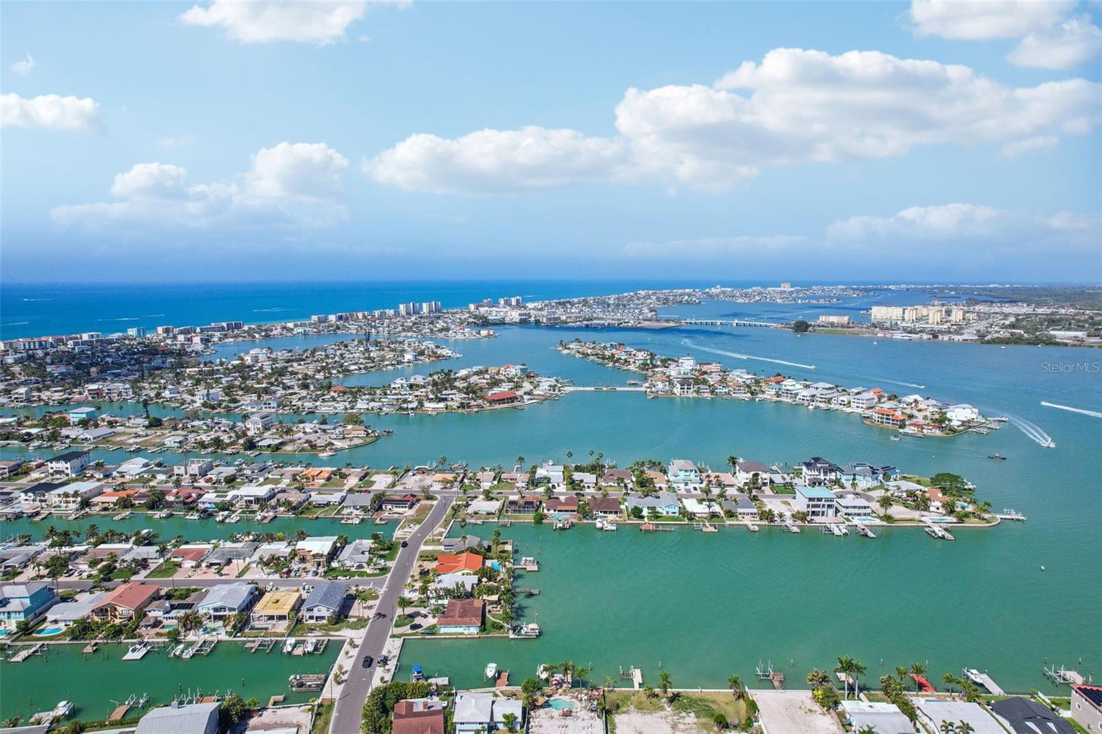 565 CRYSTAL DR, MADEIRA BEACH, FL, 33708