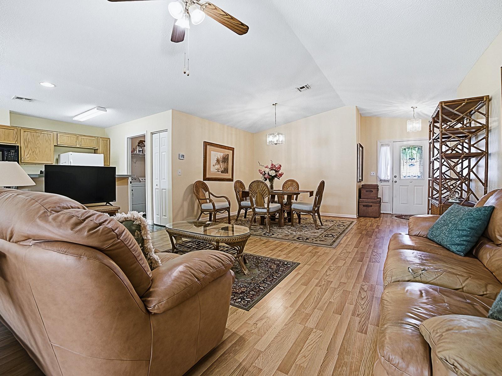 32914 CROOKED OAKS LN, LEESBURG, FL, 34748