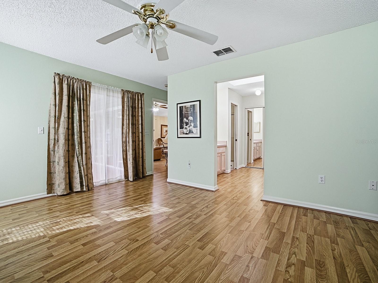 32914 CROOKED OAKS LN, LEESBURG, FL, 34748