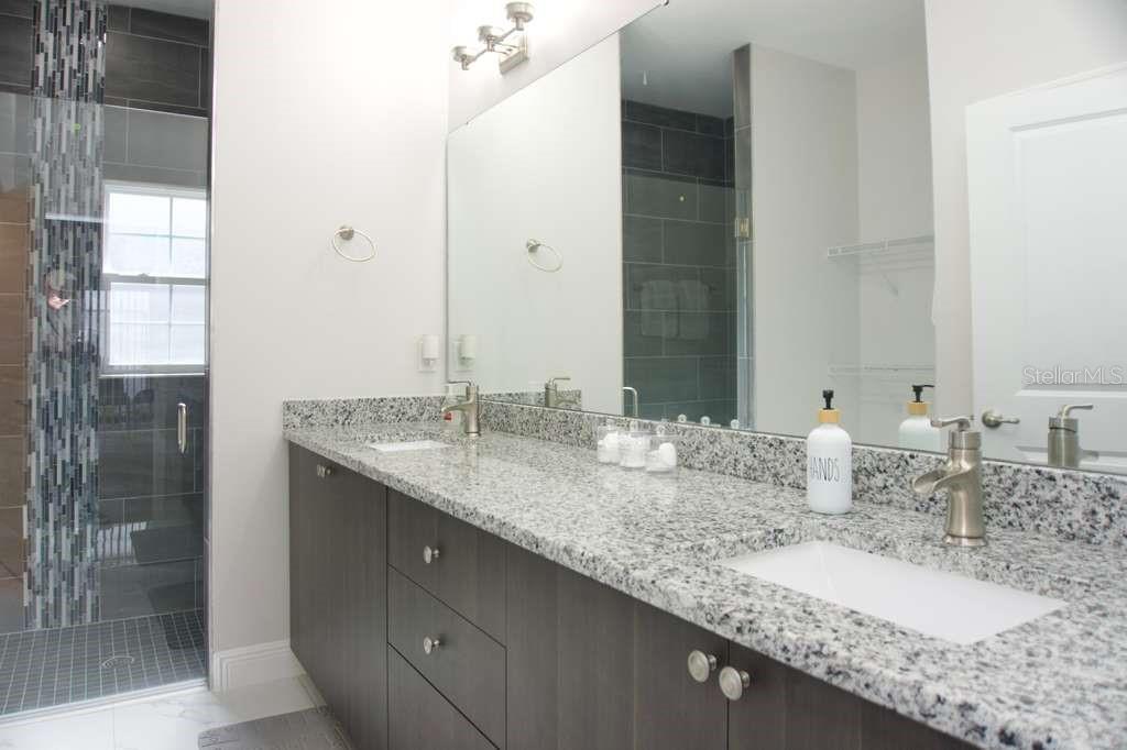 388 VILLA SORRENTO CIR, HAINES CITY, FL, 33844