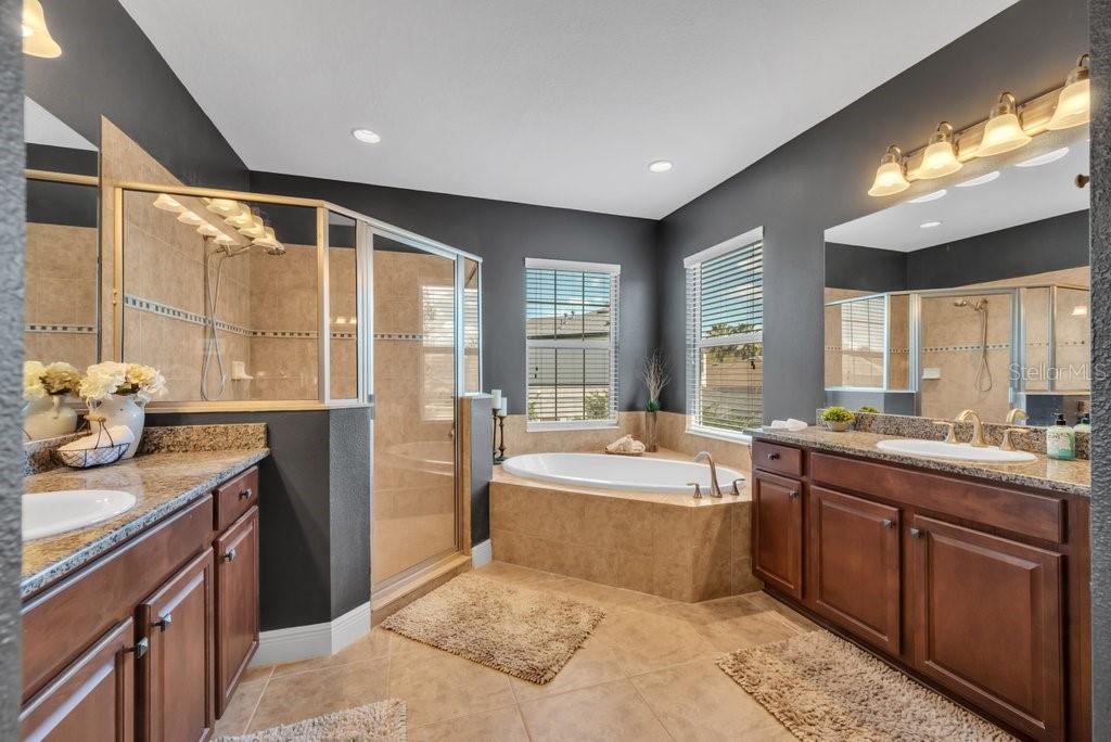 5920 FISHHAWK CROSSING BLVD, LITHIA, FL, 33547
