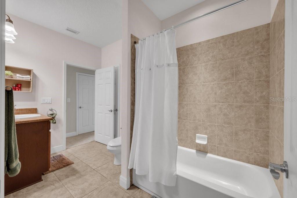 5920 FISHHAWK CROSSING BLVD, LITHIA, FL, 33547