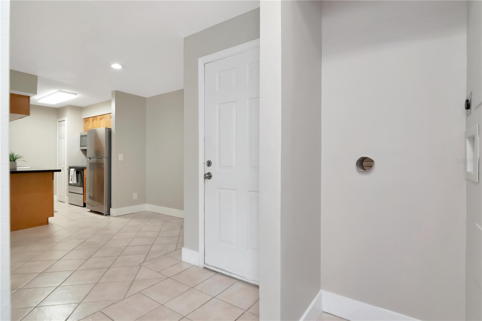 Interior Washer/Dryer Connections