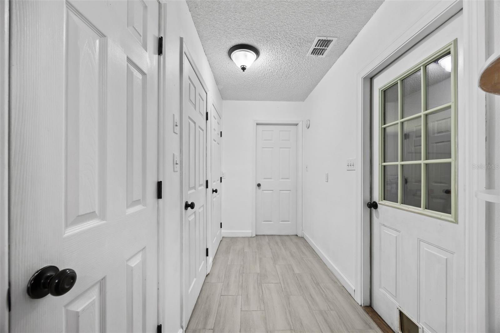 1222 LAKE ARIANA BLVD, AUBURNDALE, FL, 33823