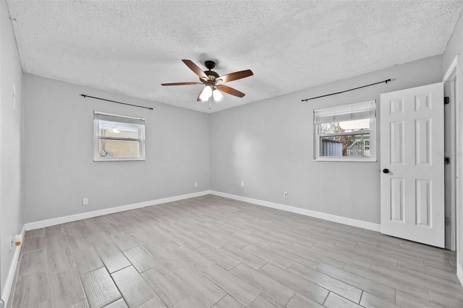 1222 LAKE ARIANA BLVD, AUBURNDALE, FL, 33823