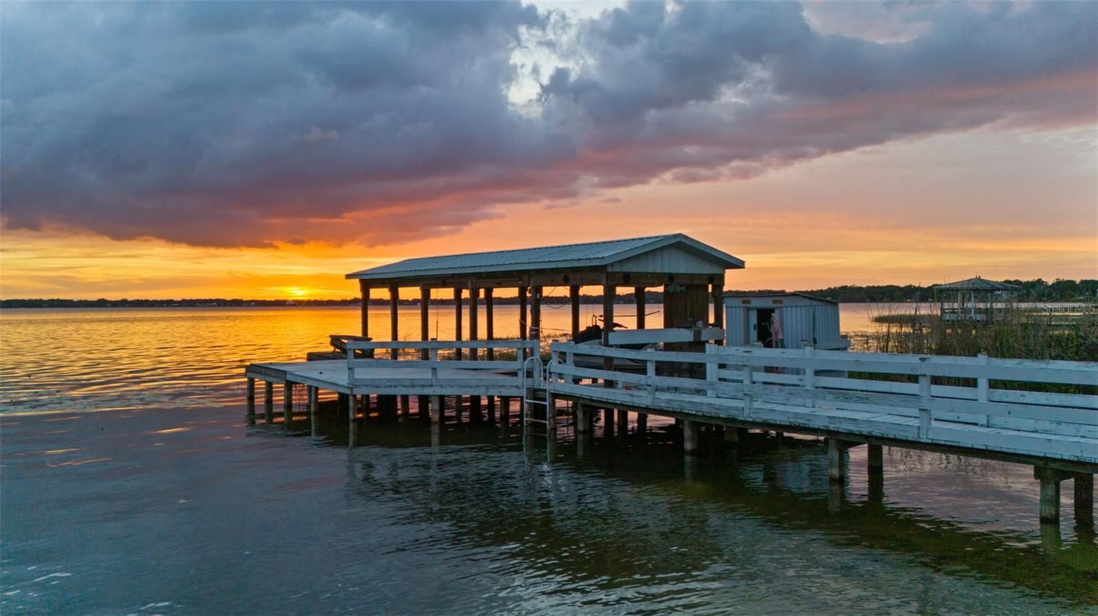 1222 LAKE ARIANA BLVD, AUBURNDALE, FL, 33823