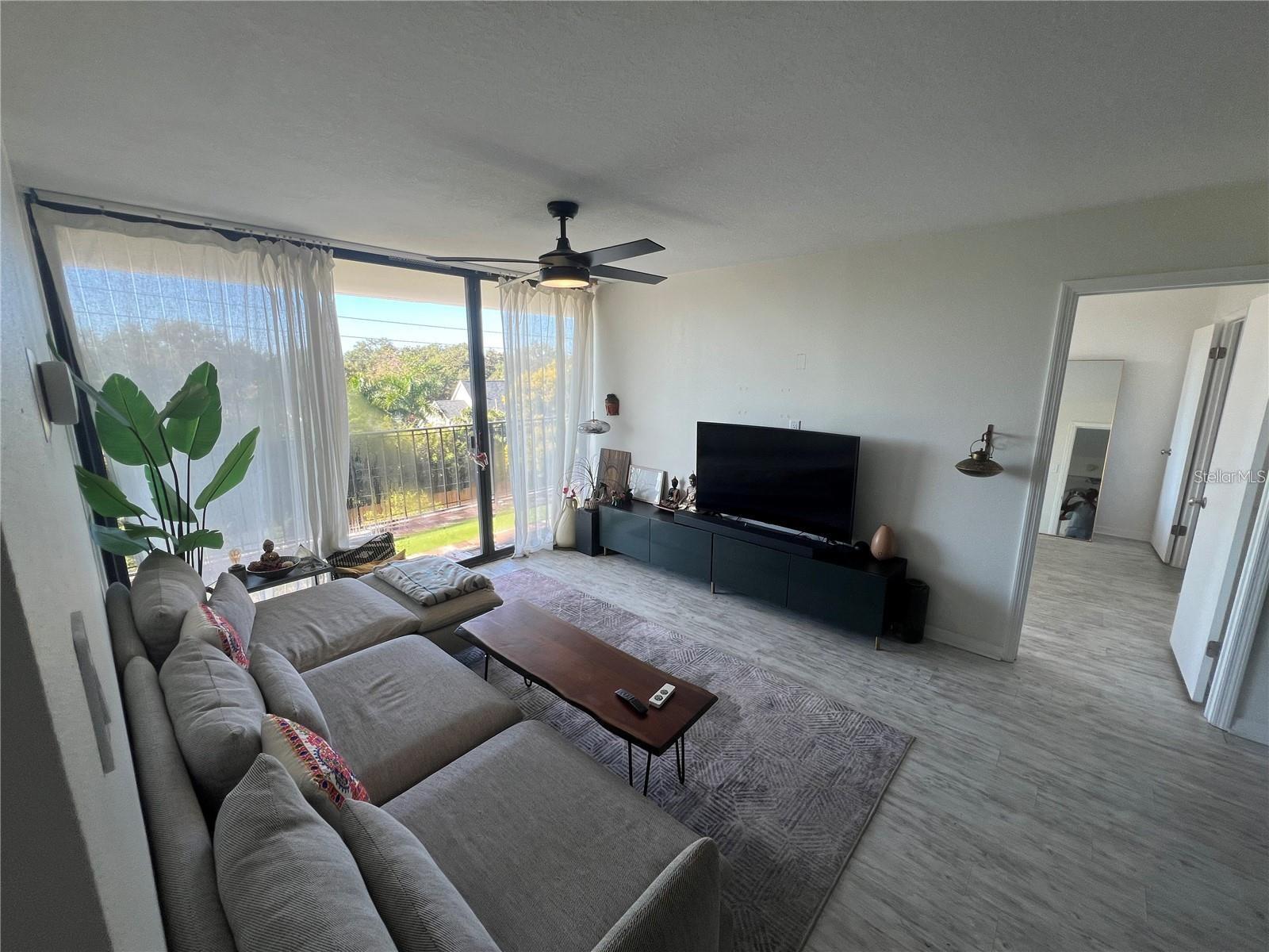 3211 W SWANN AVE #506, TAMPA, FL, 33609