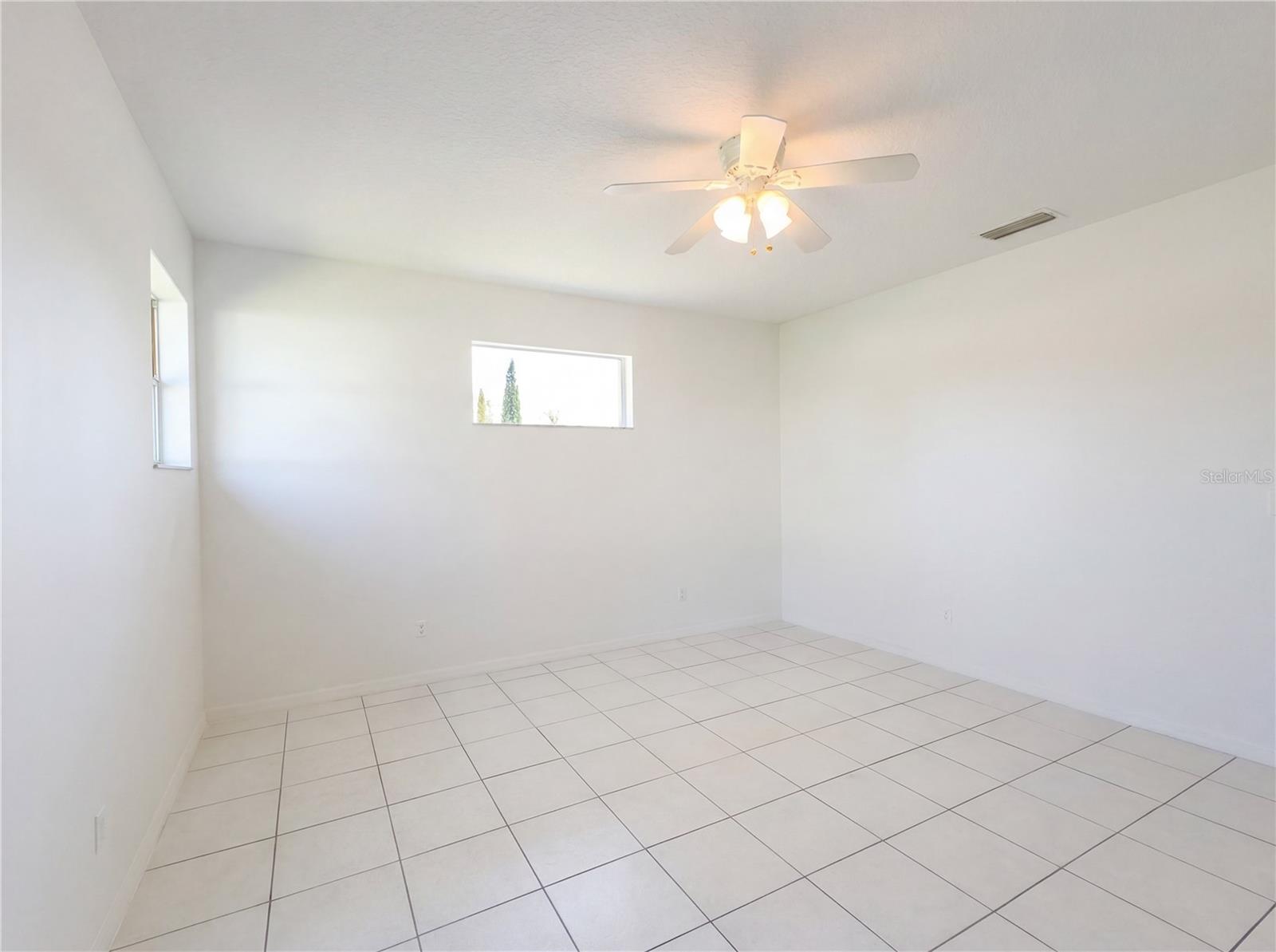 65 BALLENGER LN, PALM COAST, FL, 32137