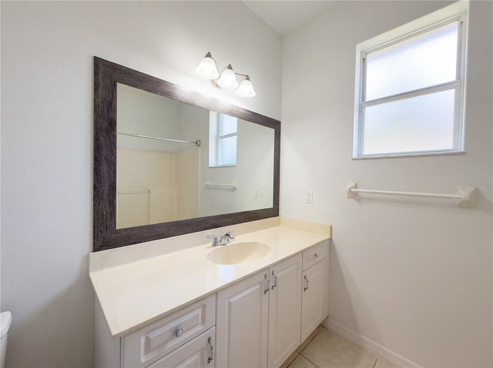 65 BALLENGER LN, PALM COAST, FL, 32137