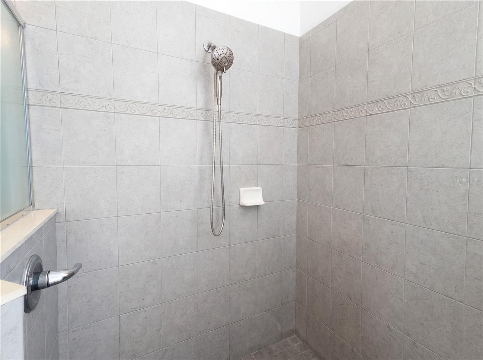 65 BALLENGER LN, PALM COAST, FL, 32137