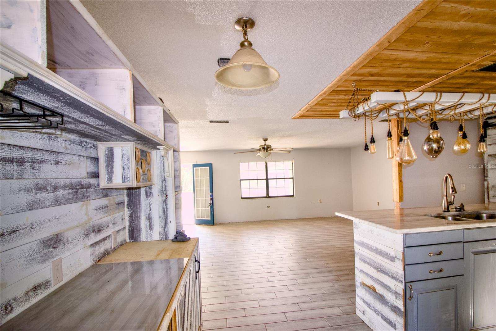 501 ROSE AVE, FRUITLAND PARK, FL, 34731