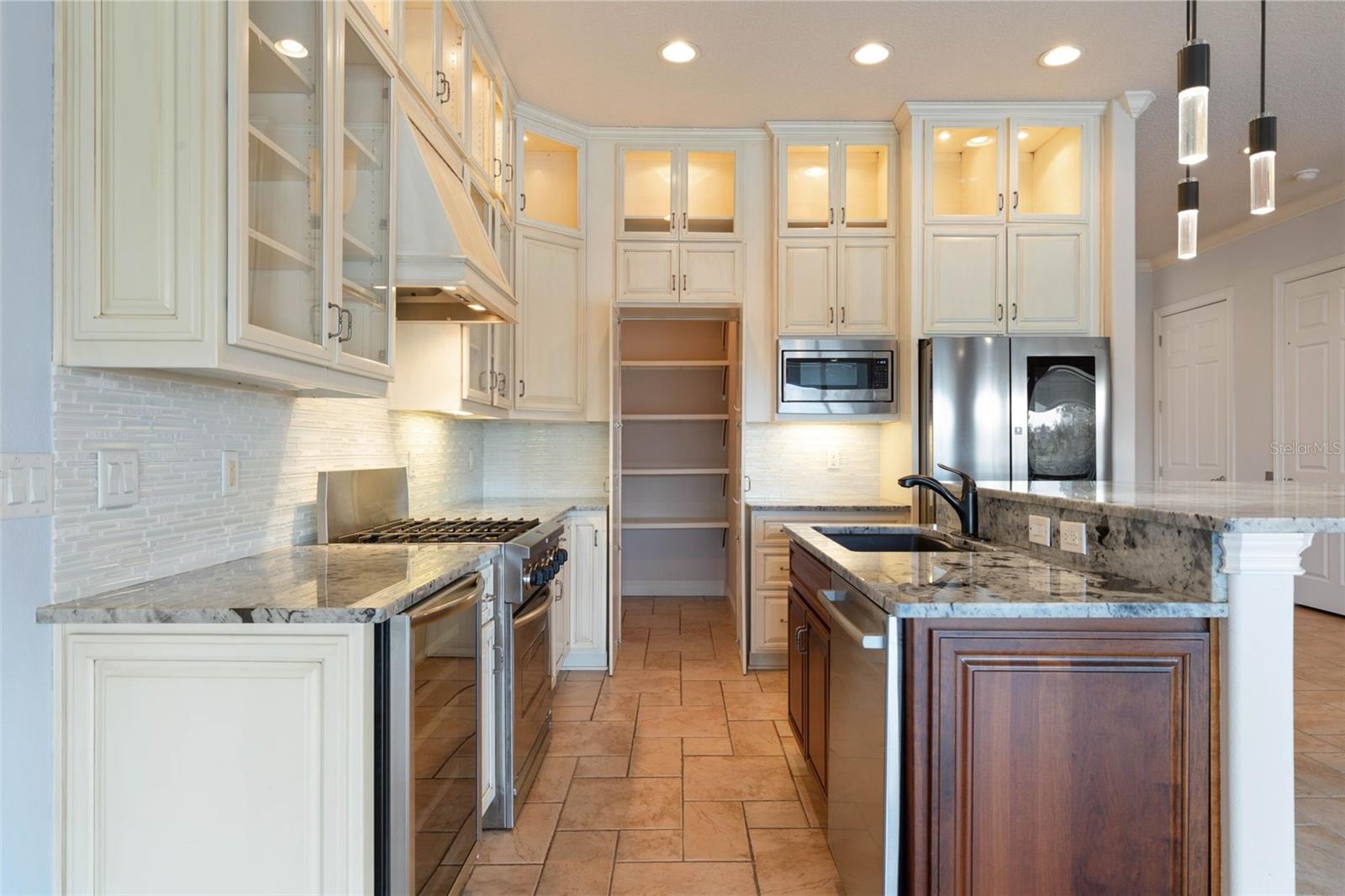 262 YACHT HARBOR DR, PALM COAST, FL, 32137