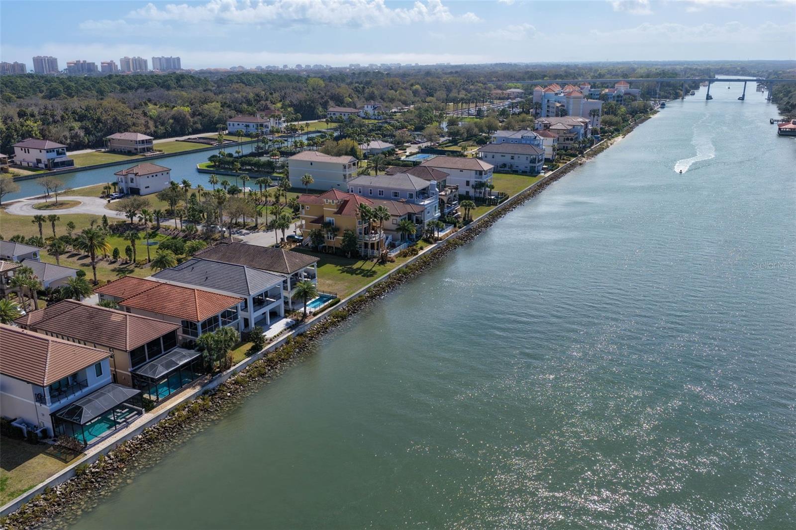 262 YACHT HARBOR DR, PALM COAST, FL, 32137