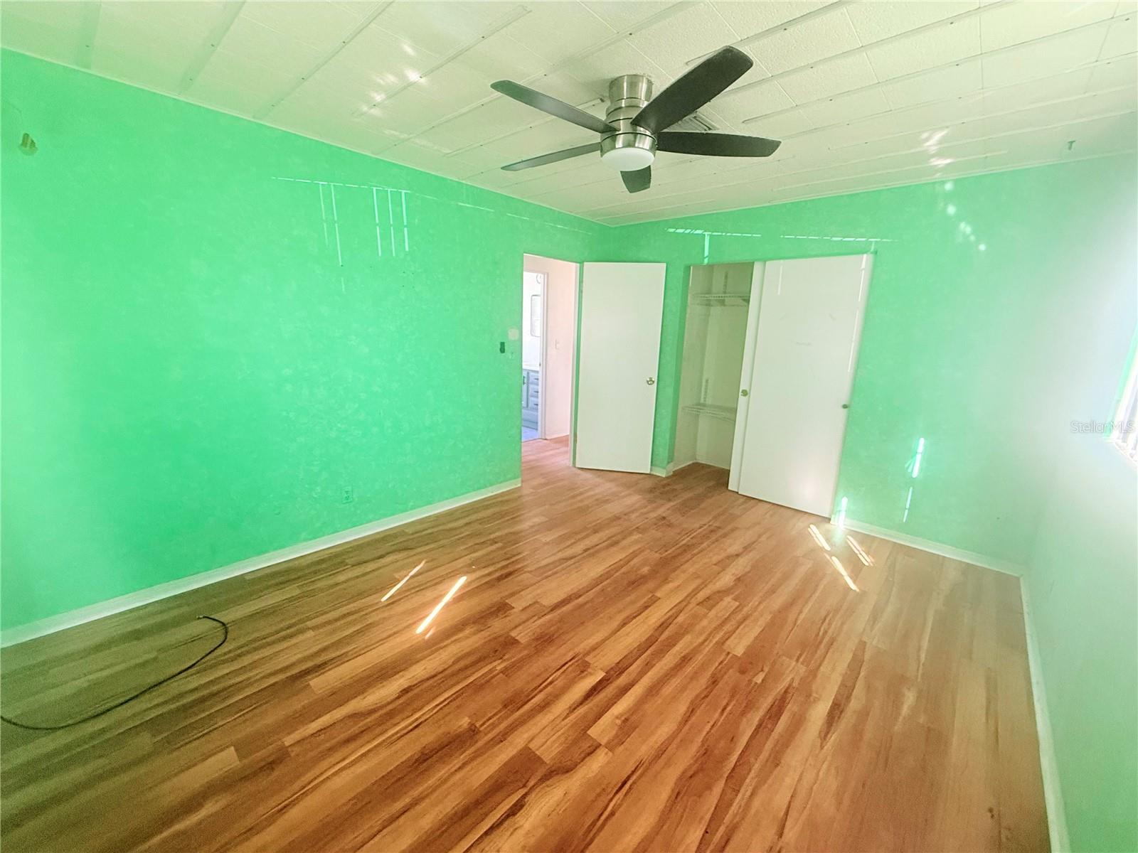 751 72ND AVE N, ST PETERSBURG, FL, 33702