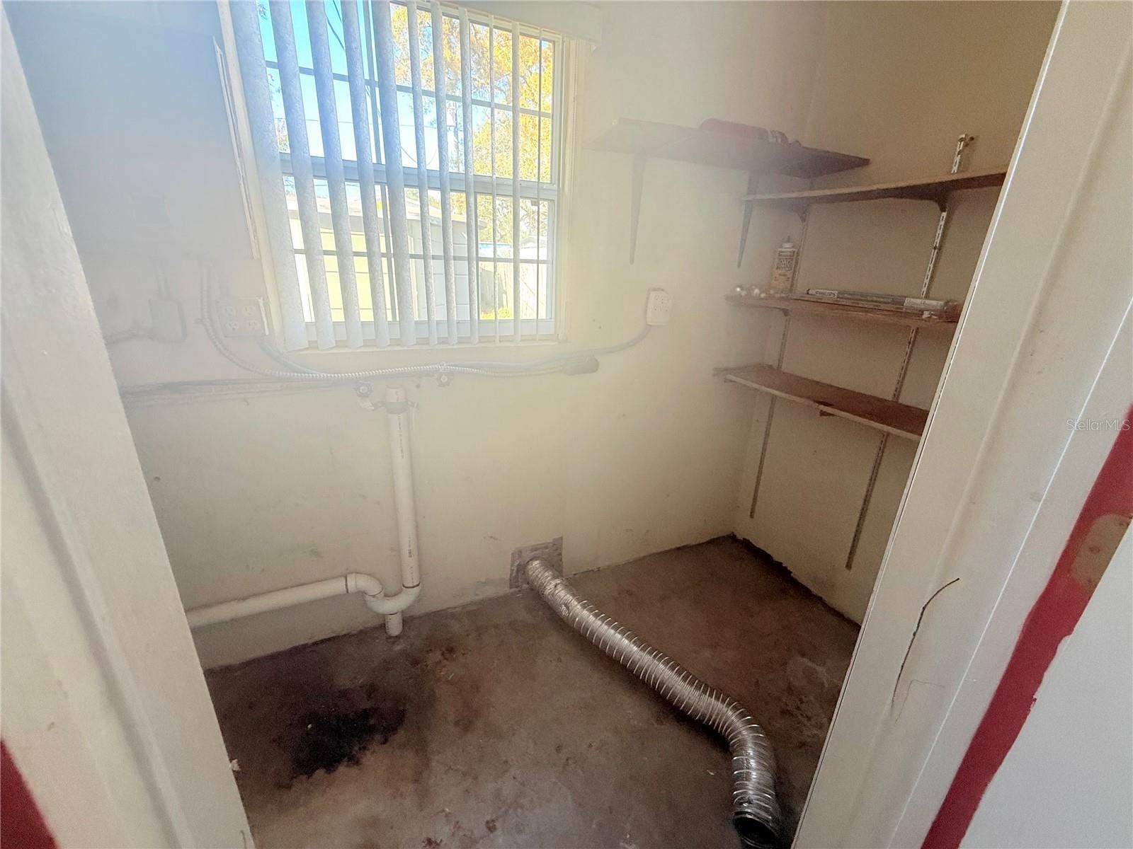 751 72ND AVE N, ST PETERSBURG, FL, 33702