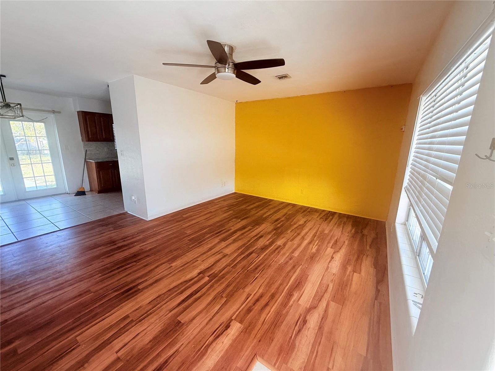 751 72ND AVE N, ST PETERSBURG, FL, 33702