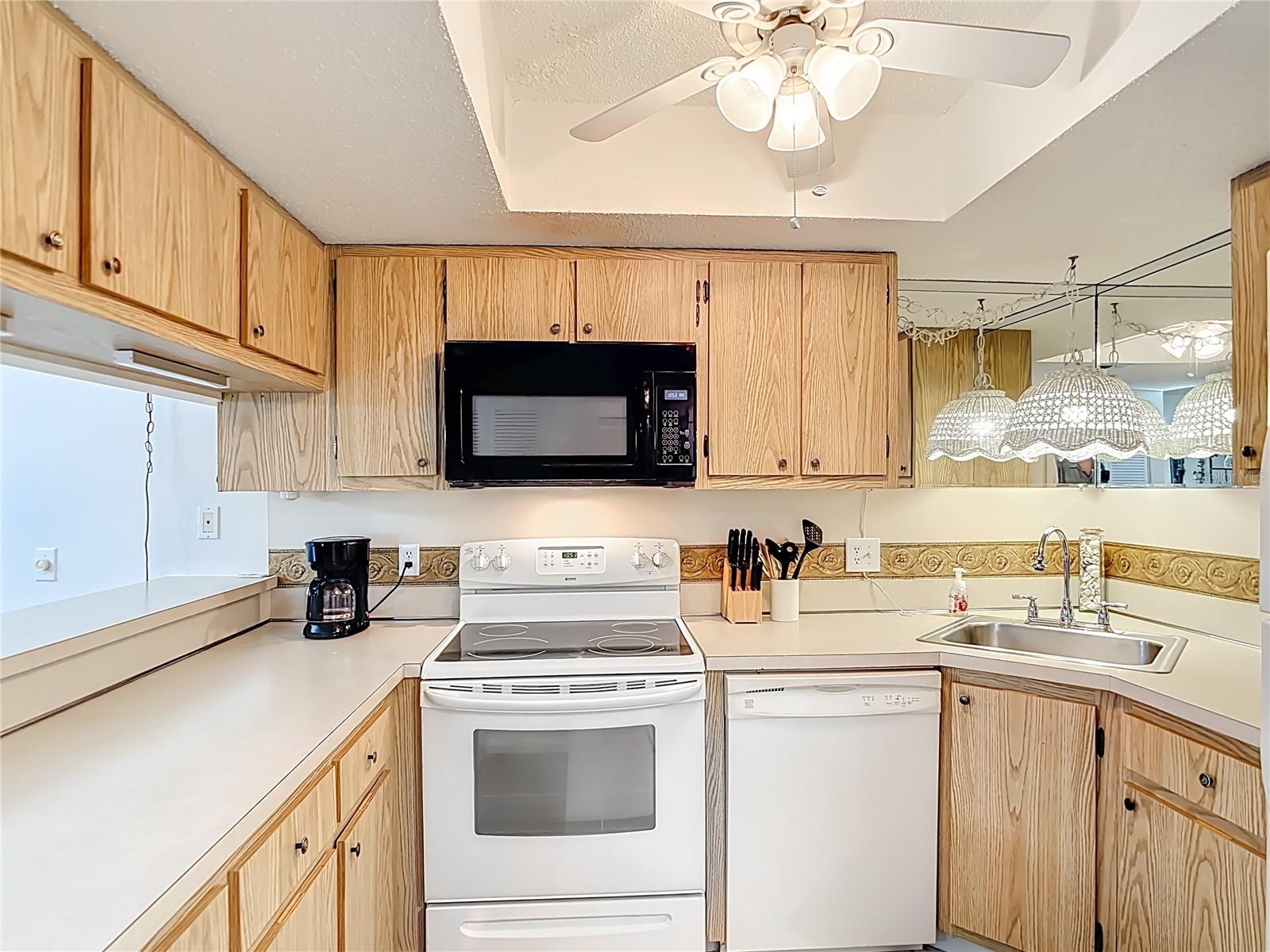 1515 FORREST NELSON BLVD #J204, PORT CHARLOTTE, FL, 33952