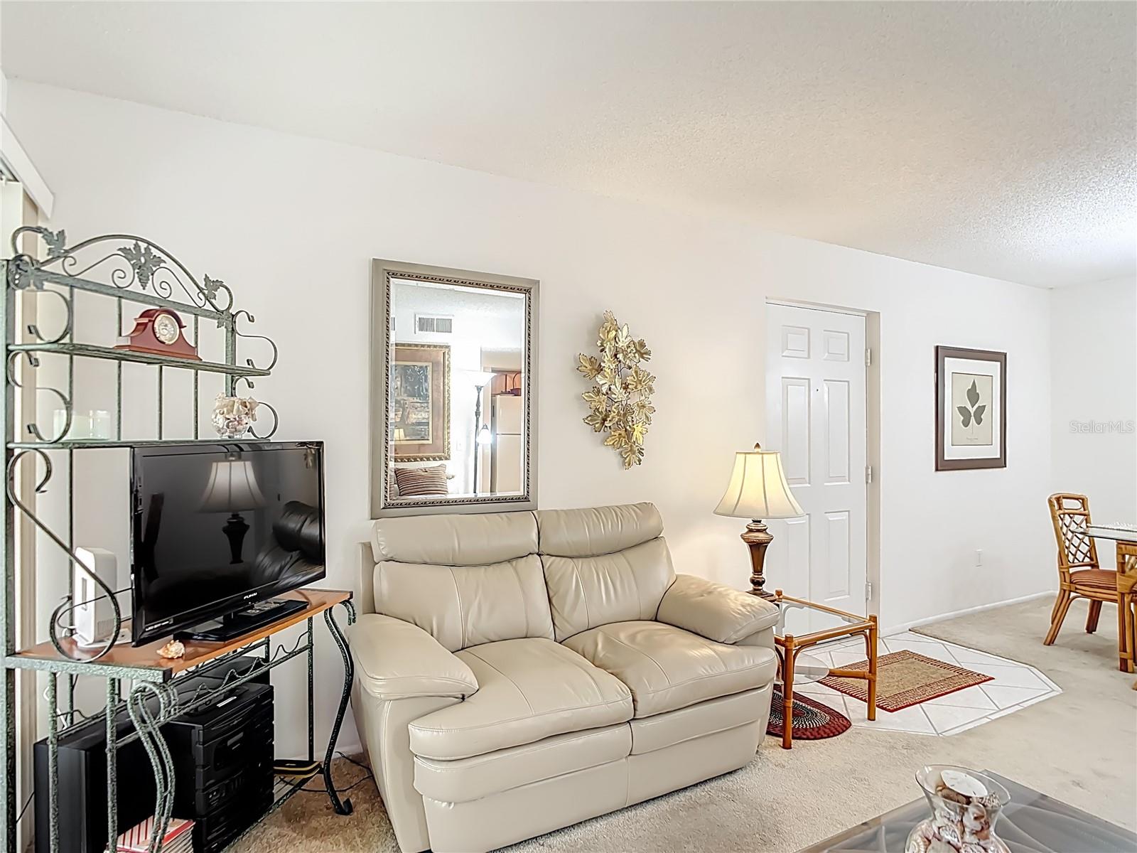 1515 FORREST NELSON BLVD #J204, PORT CHARLOTTE, FL, 33952