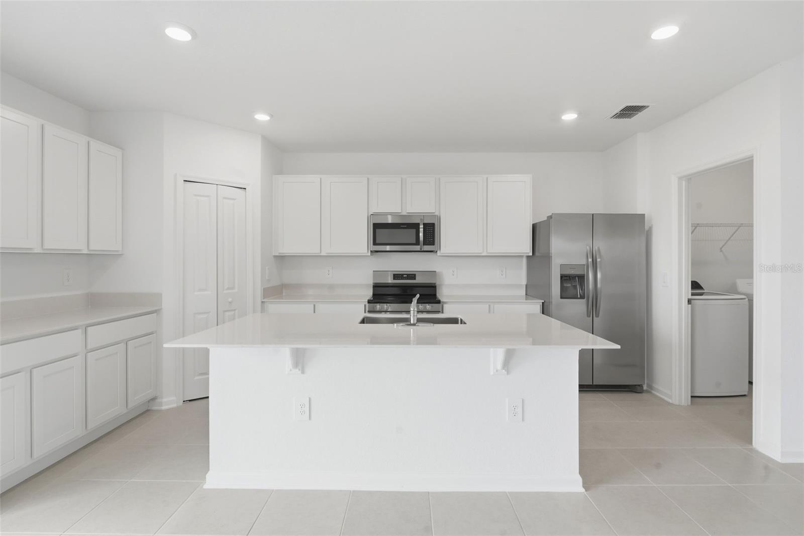 2756 LOOKOUT RIDGE RD, LAKE HAMILTON, FL, 33851