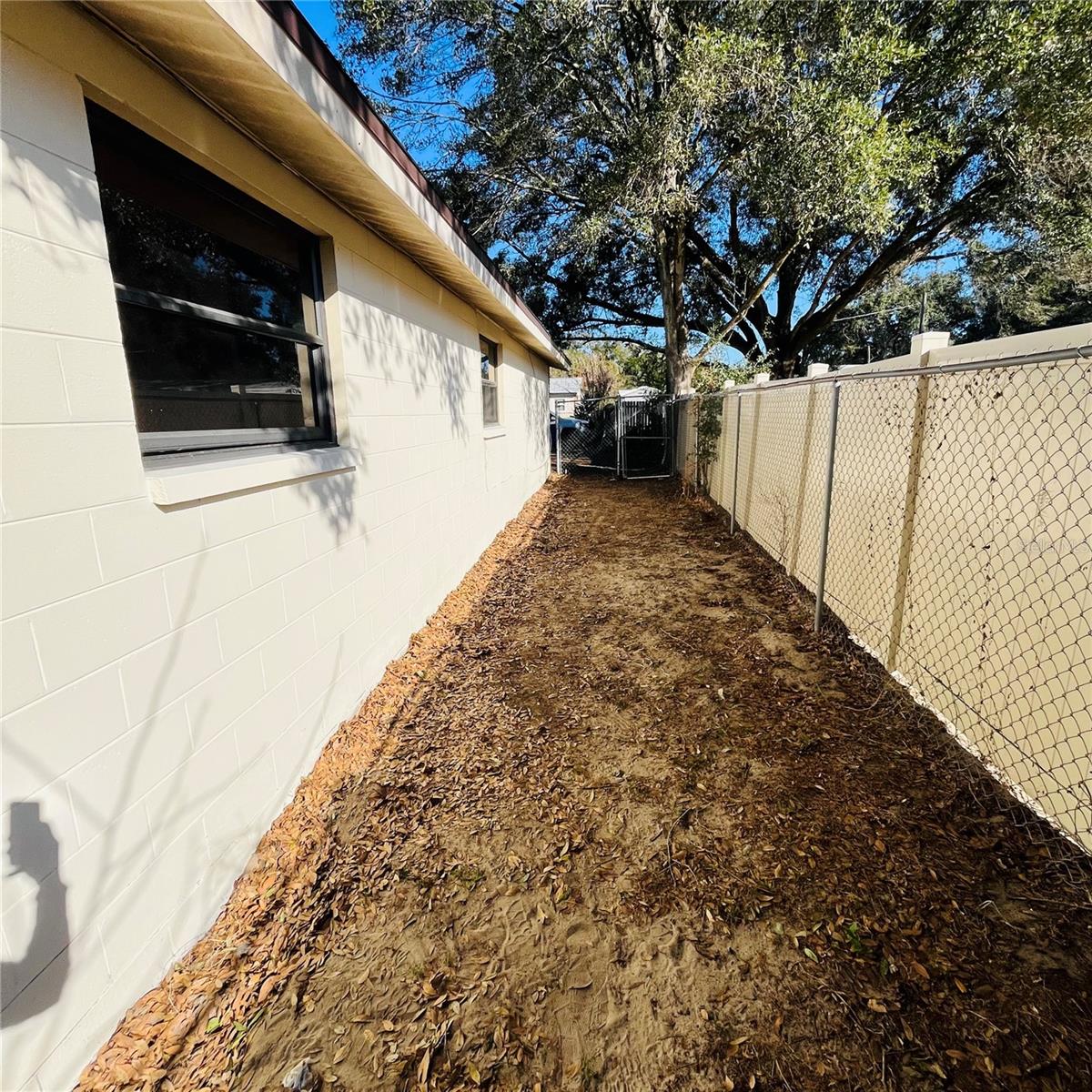 502 CALHOUN AVE, SEFFNER, FL, 33584