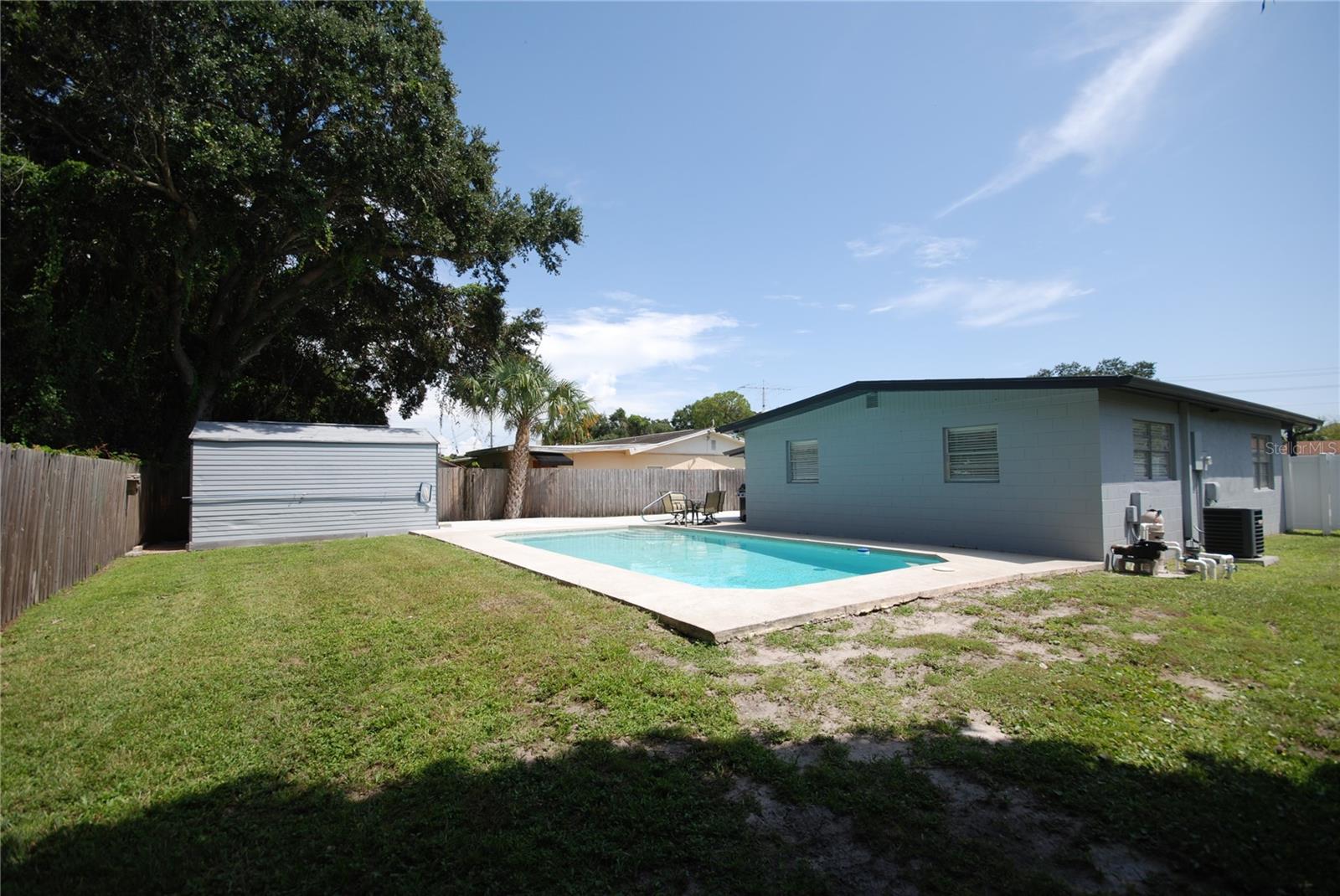 6515 LA MESA CIR, TAMPA, FL, 33634