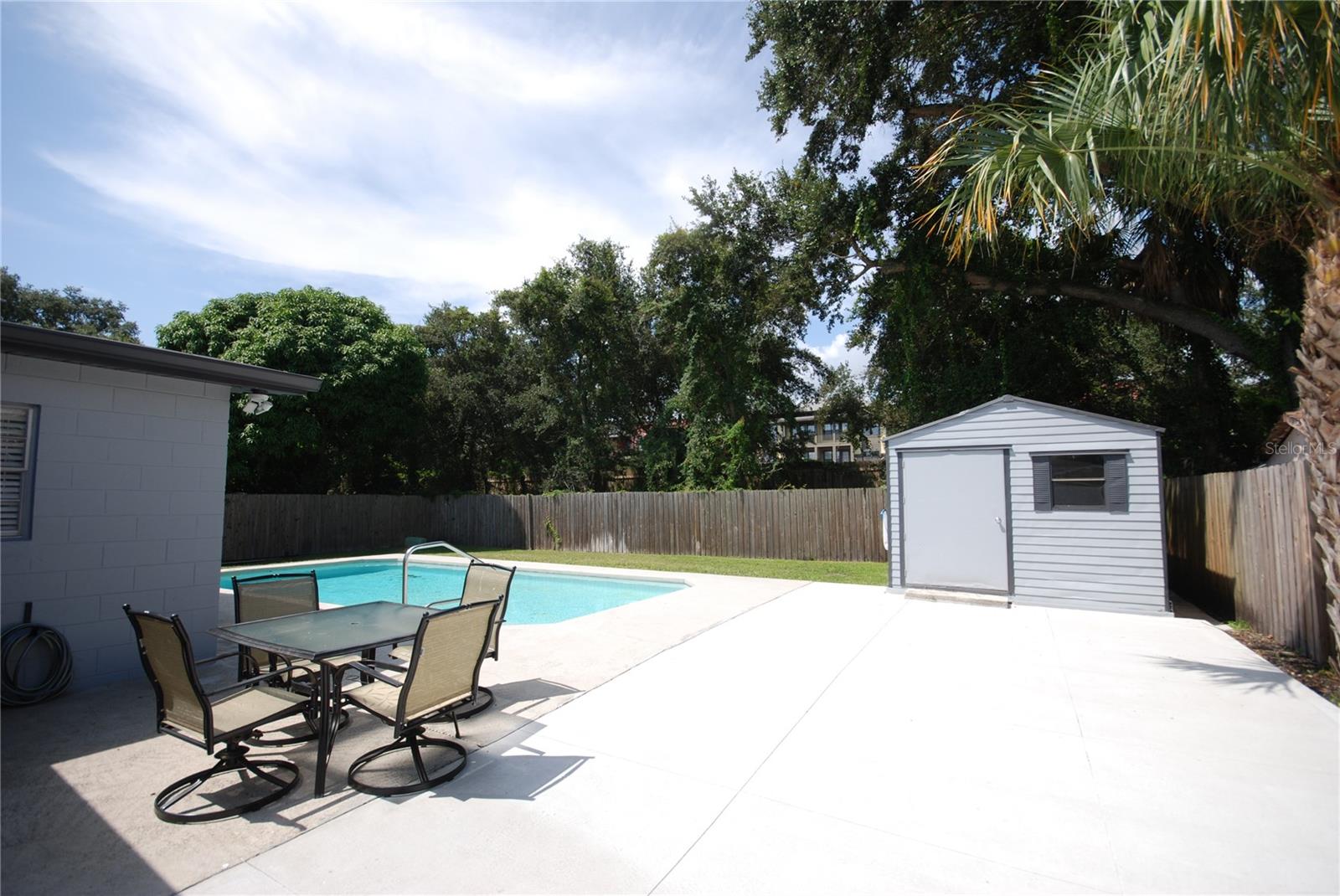 6515 LA MESA CIR, TAMPA, FL, 33634