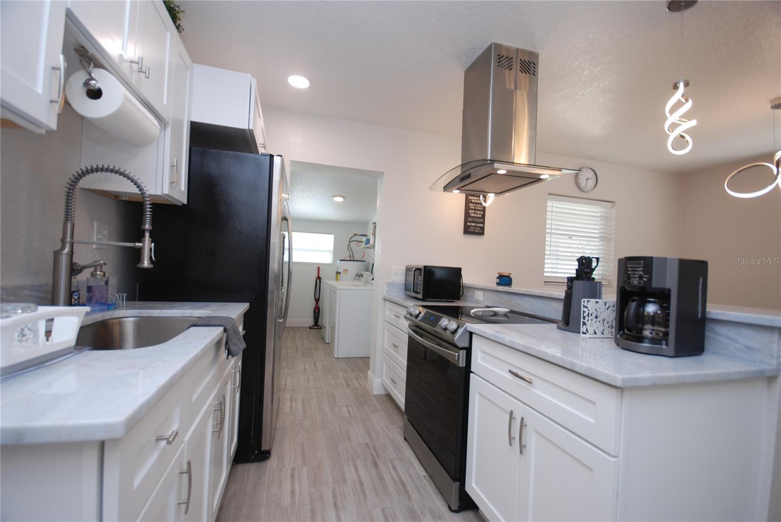 6515 LA MESA CIR, TAMPA, FL, 33634