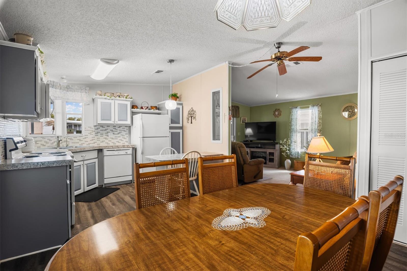 232 GLENWOOD DR, LAKE WALES, FL, 33898