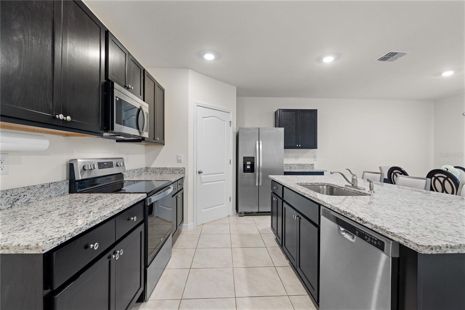 2717 NEVERLAND DR, NEW SMYRNA BEACH, FL, 32168
