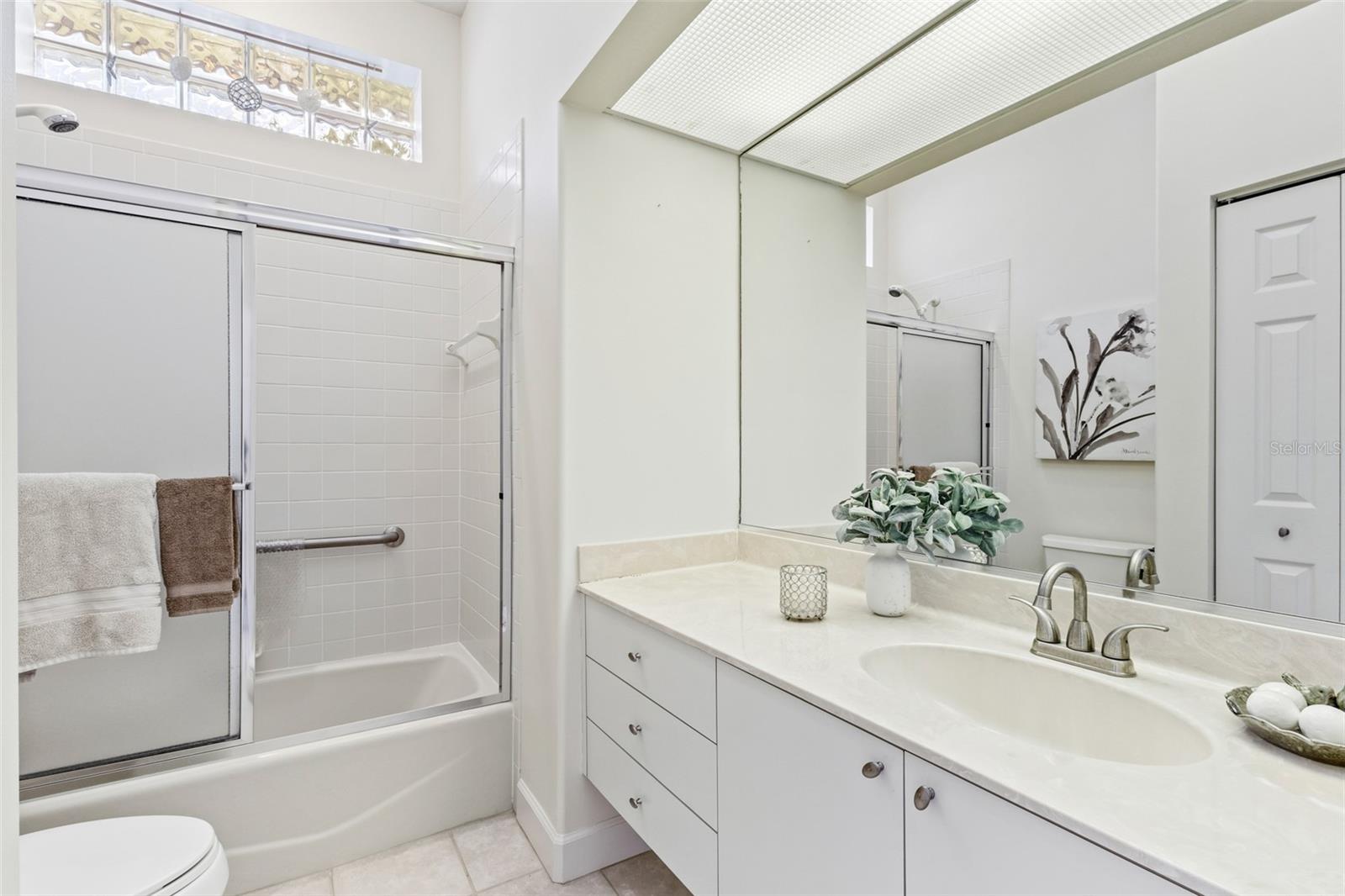 8755 52ND AVE E, LAKEWOOD RANCH, FL, 34211