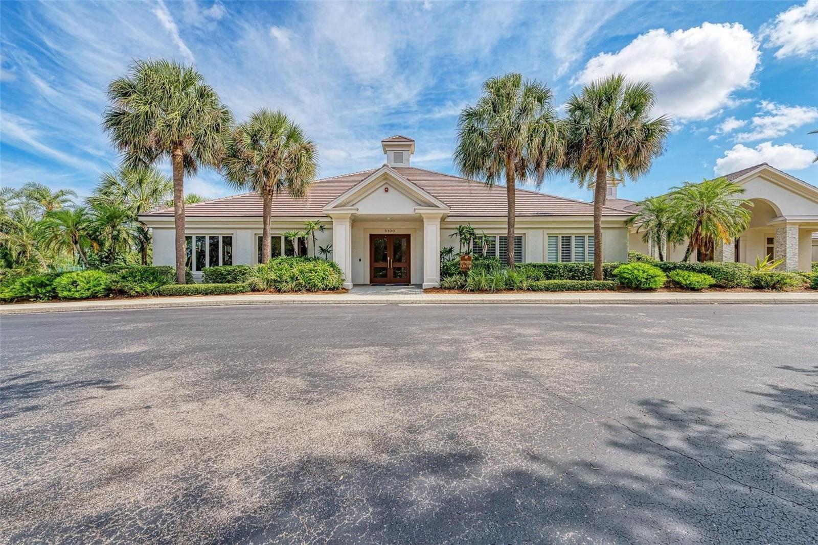 8755 52ND AVE E, LAKEWOOD RANCH, FL, 34211