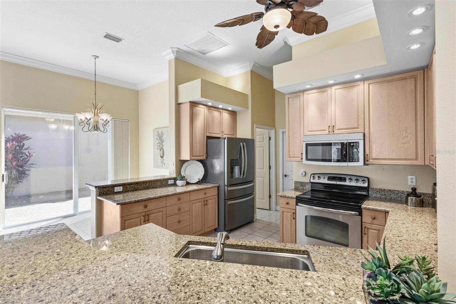 8755 52ND AVE E, LAKEWOOD RANCH, FL, 34211