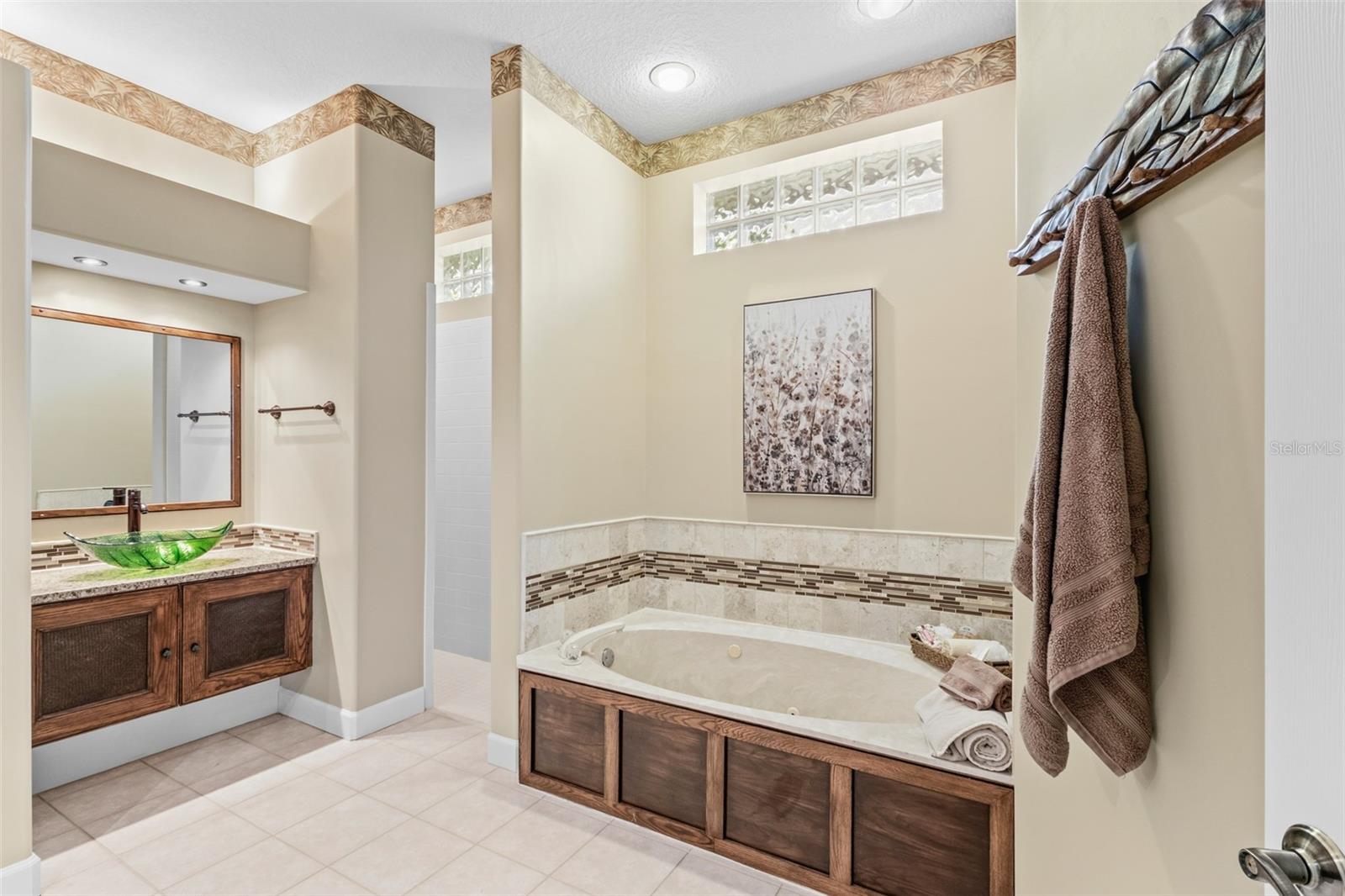 8755 52ND AVE E, LAKEWOOD RANCH, FL, 34211