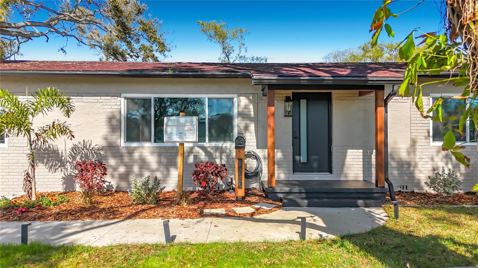 2335 MURILLA WAY S, ST PETERSBURG, FL, 33712