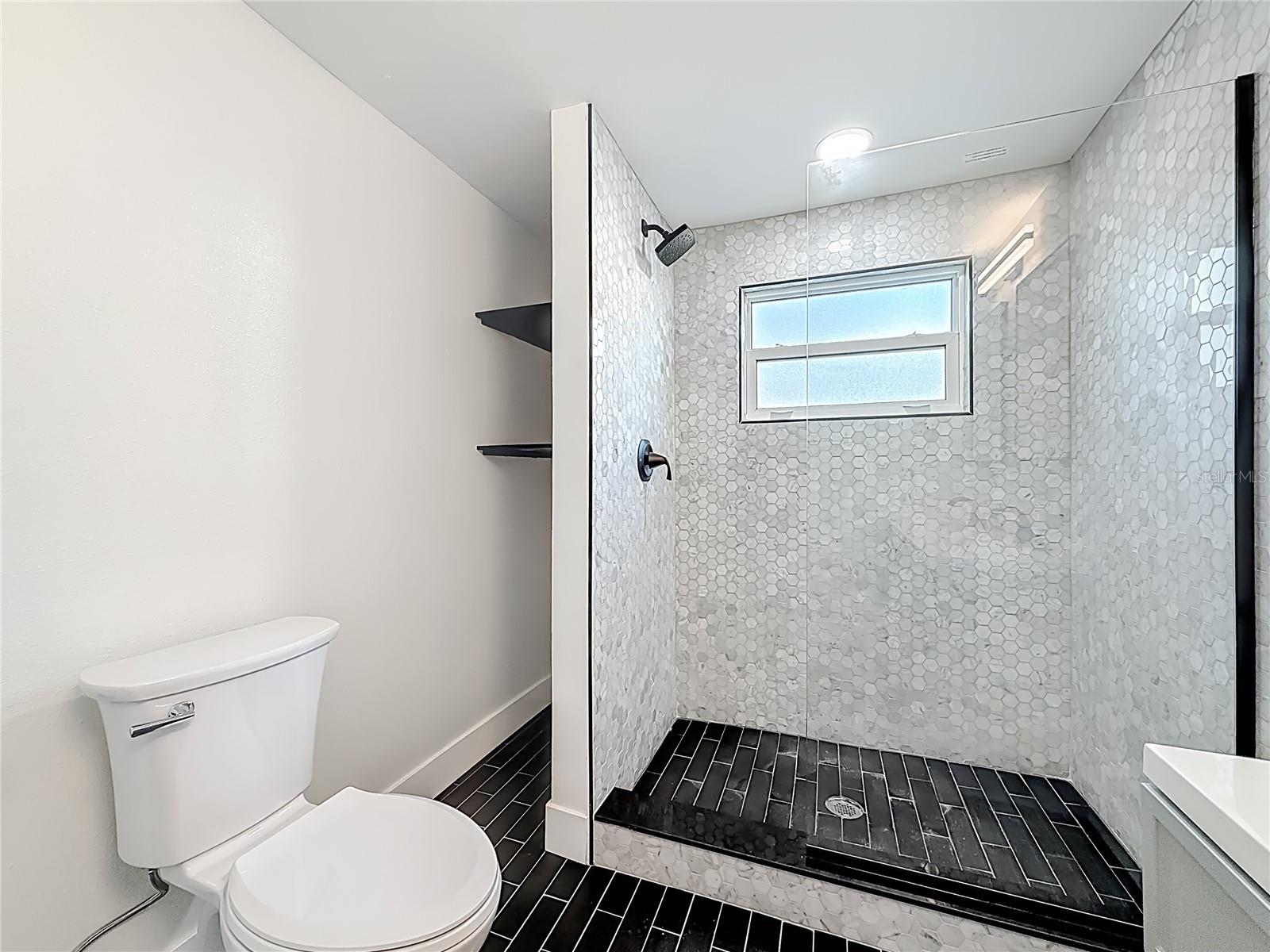 2335 MURILLA WAY S, ST PETERSBURG, FL, 33712