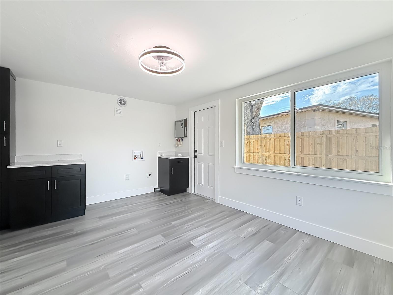 2335 MURILLA WAY S, ST PETERSBURG, FL, 33712