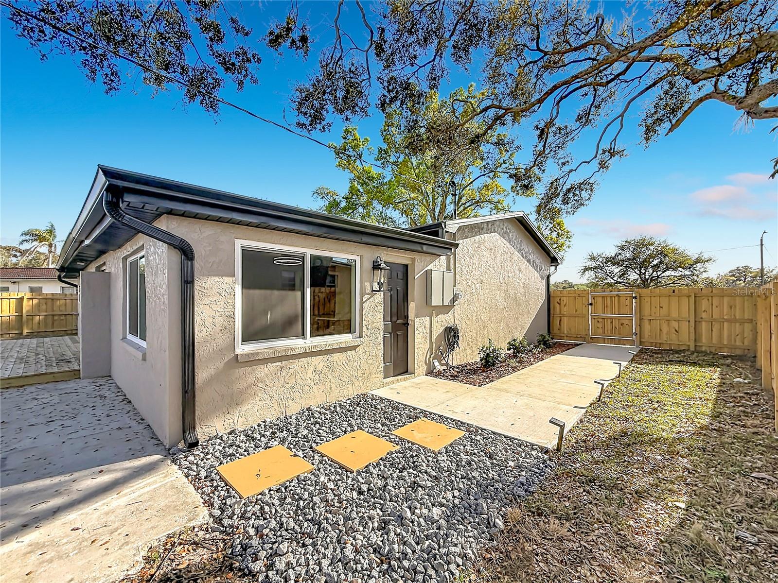 2335 MURILLA WAY S, ST PETERSBURG, FL, 33712