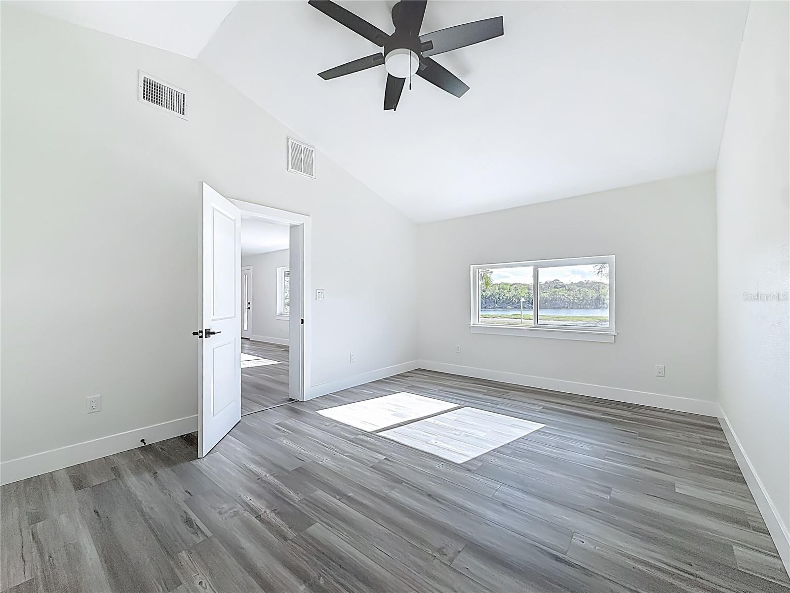 2335 MURILLA WAY S, ST PETERSBURG, FL, 33712