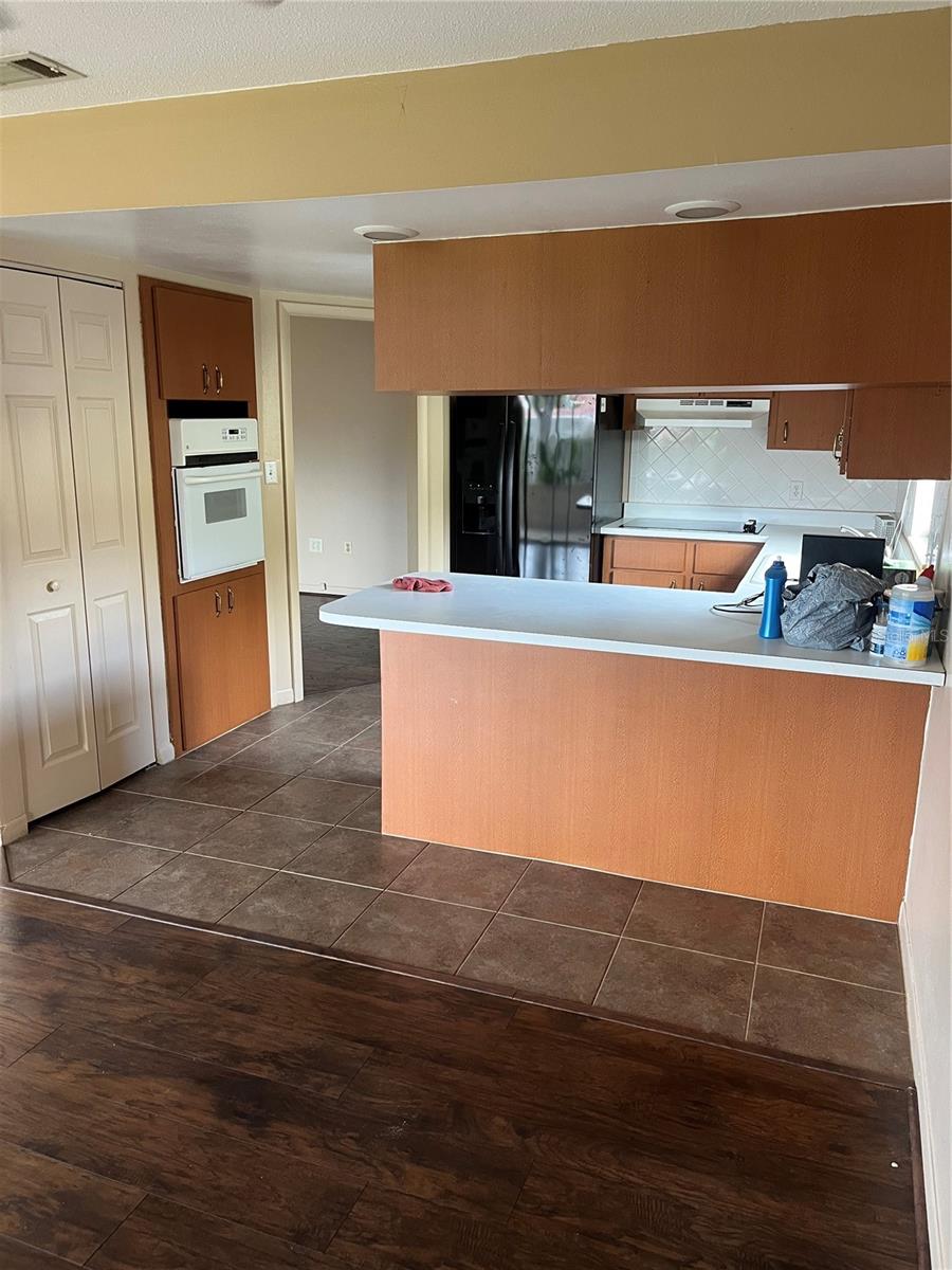 35343 OLD LAKE UNITY RD, FRUITLAND PARK, FL, 34731