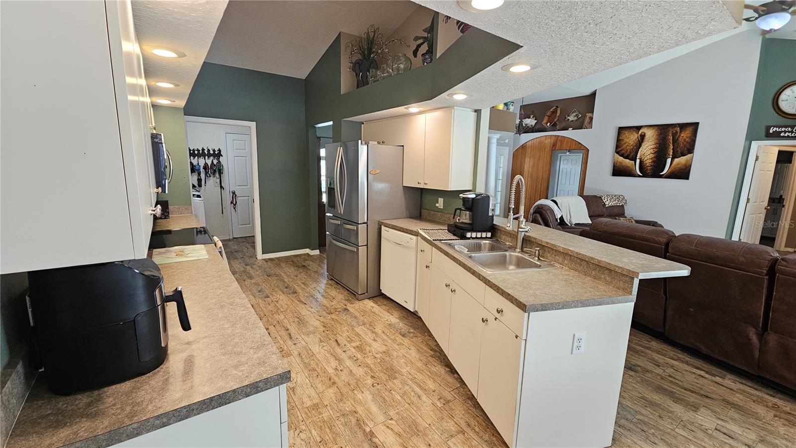 37416 HACKNEY PL, DADE CITY, FL, 33523