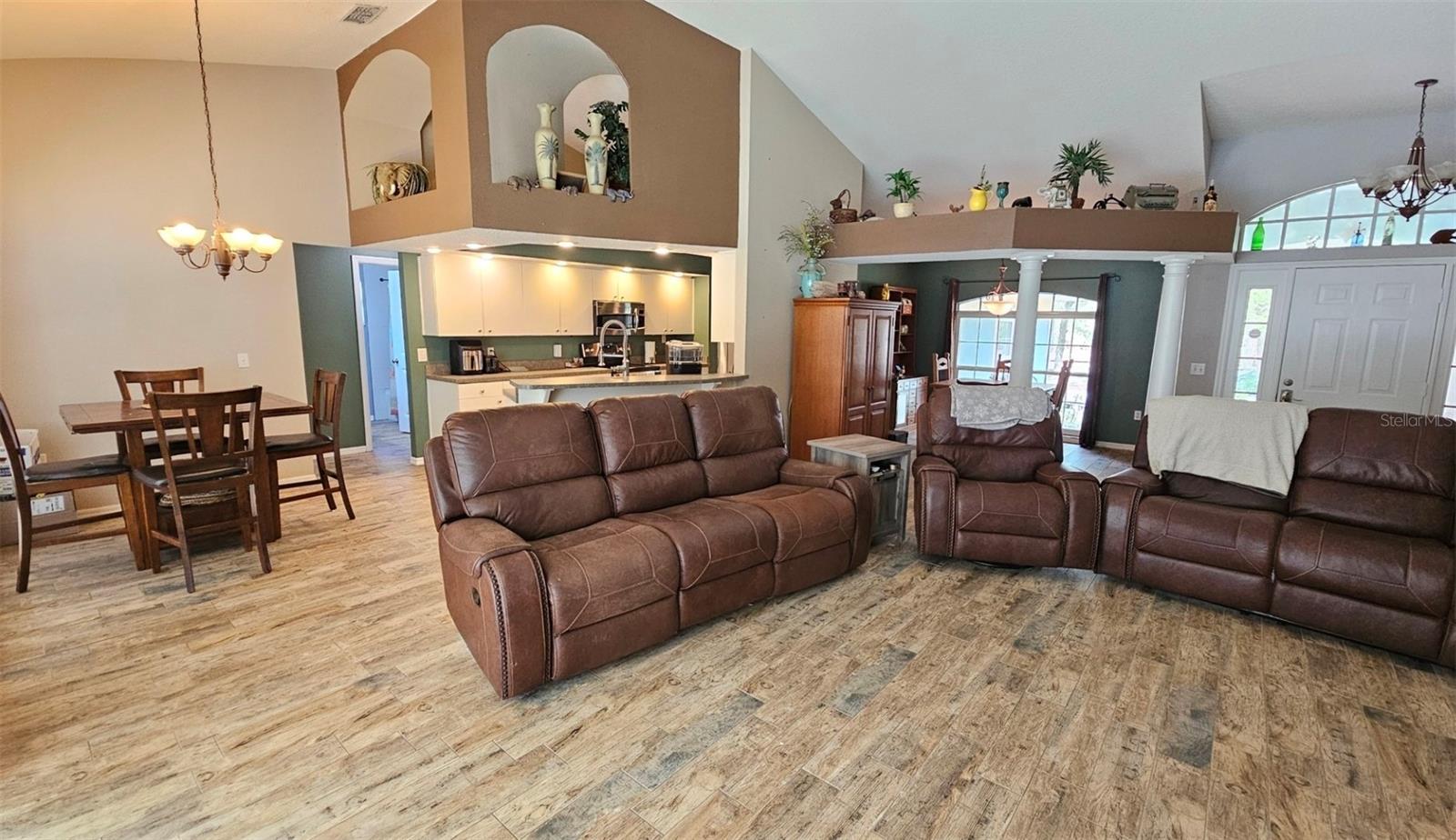 37416 HACKNEY PL, DADE CITY, FL, 33523