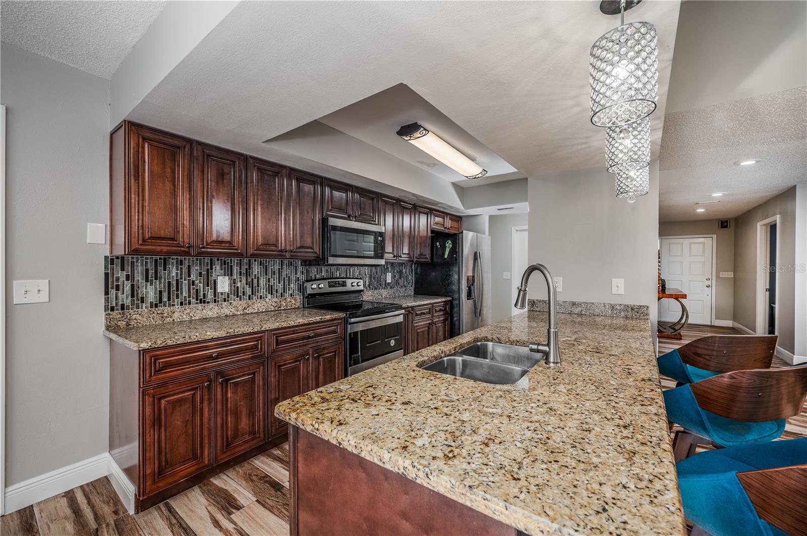 930 SYMPHONY ISLES BLVD, APOLLO BEACH, FL, 33572