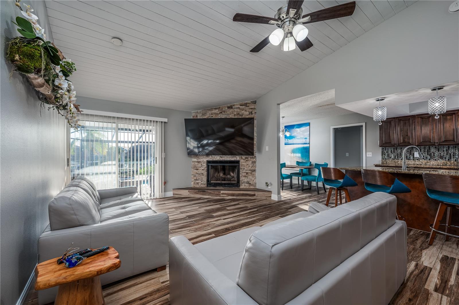 930 SYMPHONY ISLES BLVD, APOLLO BEACH, FL, 33572