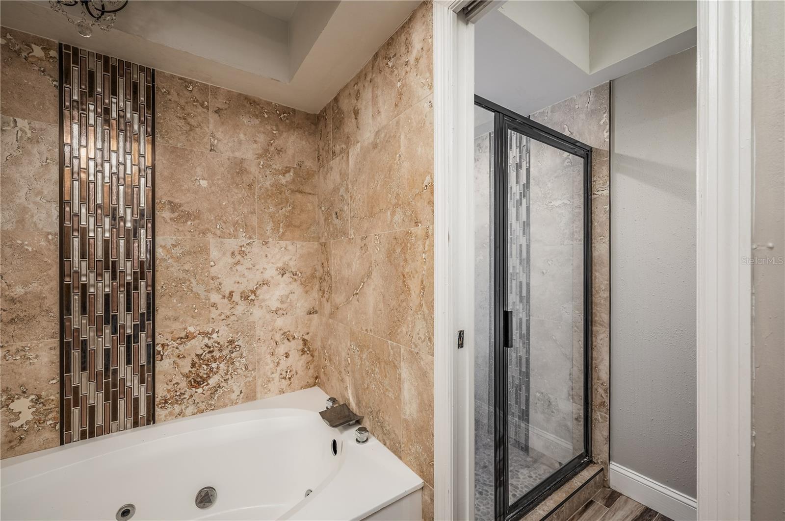 930 SYMPHONY ISLES BLVD, APOLLO BEACH, FL, 33572