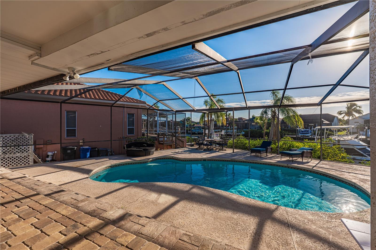 930 SYMPHONY ISLES BLVD, APOLLO BEACH, FL, 33572