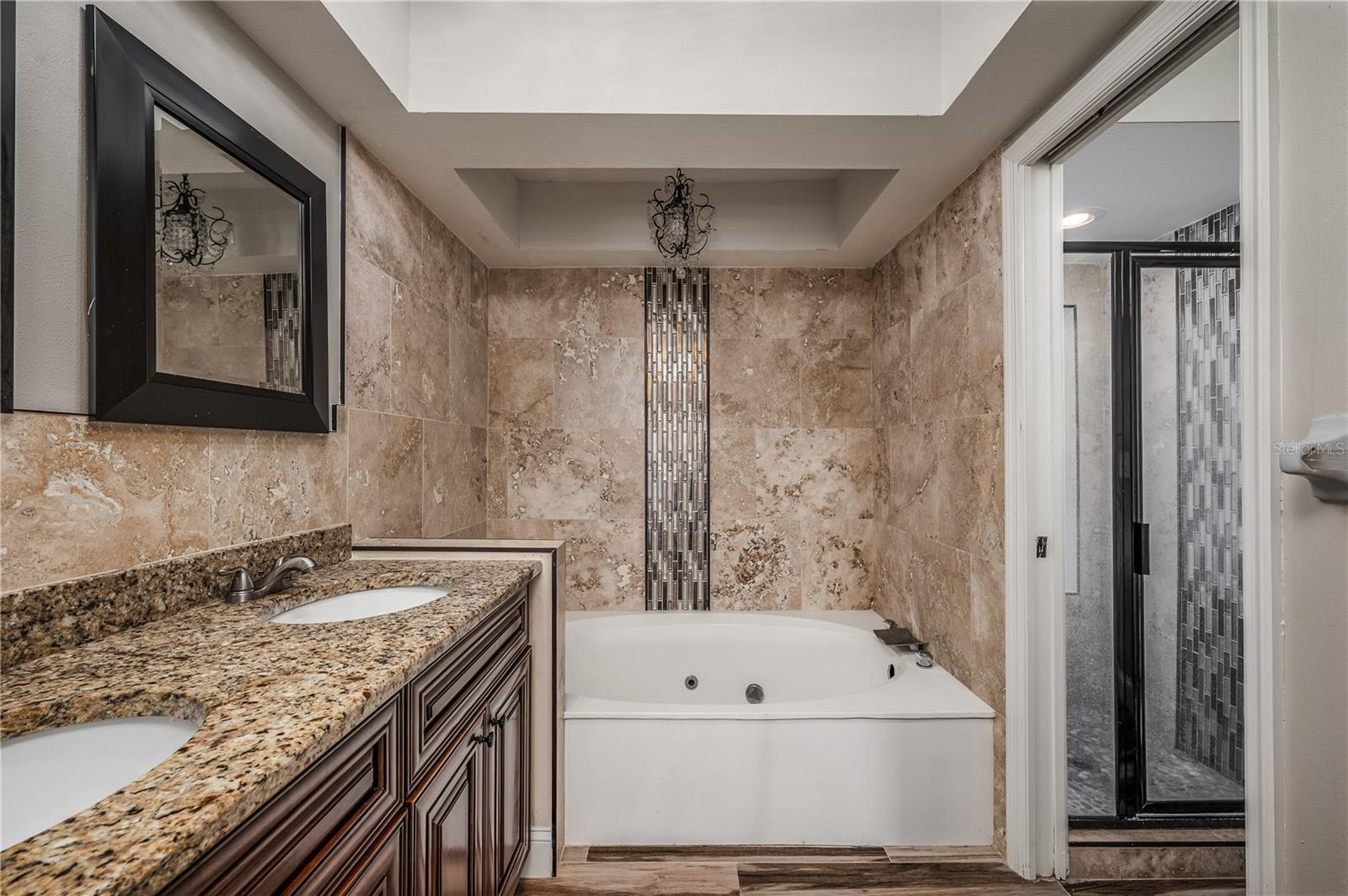 930 SYMPHONY ISLES BLVD, APOLLO BEACH, FL, 33572