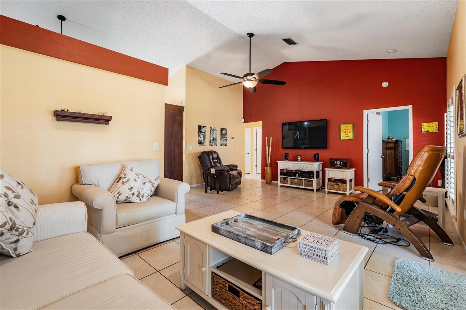 1505 LAKEHURST WAY, BRANDON, FL, 33511